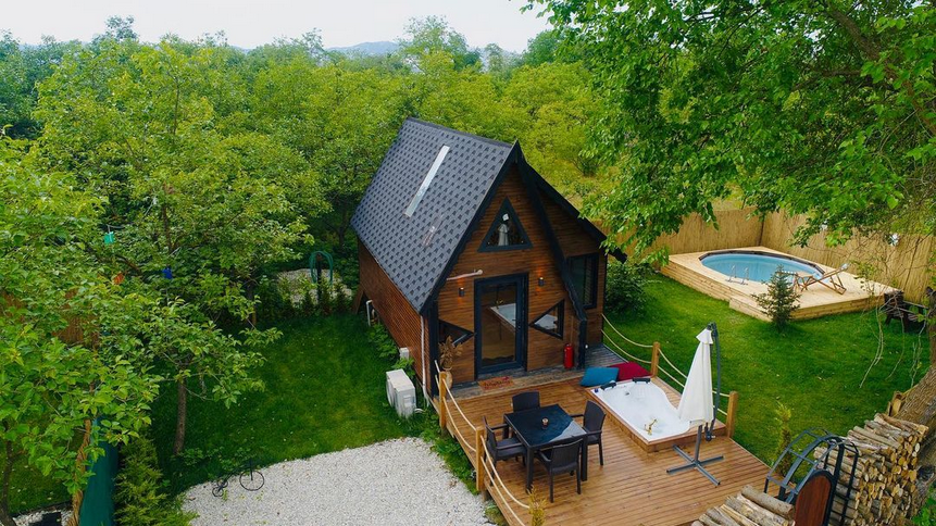 Stream Tinyhouse Sapanca – Uzunkum Havuzlu Tiny House